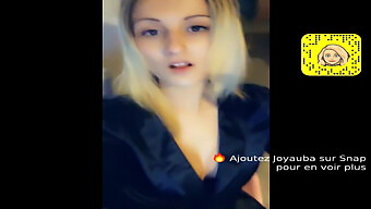 La Bellezza Bionda Di Lilou E Le Sue Abilità Di Pompino In Mostra In Questo Video