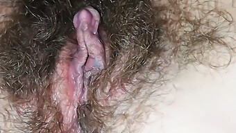 Hindi Milf With Hairy Wet Pussy