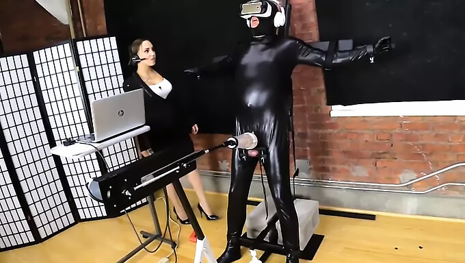 Mistress Uses Machine For Domination And Submission