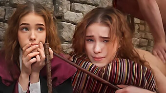 Hermione Granger Învață O Vrajă Excitantă Pentru Plăcere Intensă