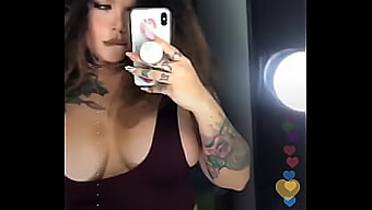 Twerking Con Un Gran Culo - El Rendimiento En Vivo De Instagram De Jennifer Aboul