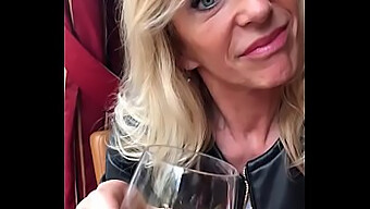 Moden Fransk Milf Marina Beaulieu Får Fitta Si Knullet Av En Stor Svart Kuk Foran Mannen Sin I Denne Fantastiske Videoen