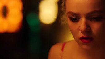 Morgan Saylor Dans Un Film Blanc Avec Scène De Sexe Terminée