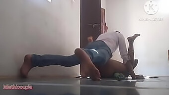 Video Desi Chudai Về Một Người Vợ Ngoại Tình Bị Bắt Quả Tang