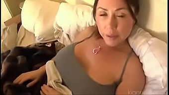 Milf Dobi Svojo Muco In Ritko Nabito V Pov