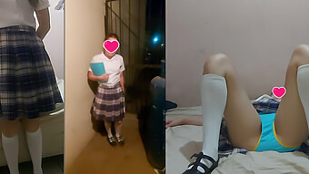 아마추어 여대생이 하드코어 섹스에서 첫 경험을 합니다