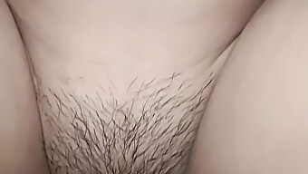 Amateur Black Girl: A Hairy Vagina Experience