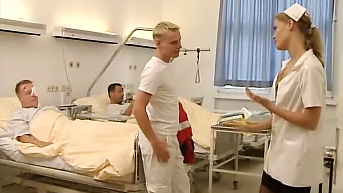 Retro Porno Z Kliniki Pożądliwości