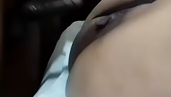 Bà Mẹ Ấn Độ Thích Thú Với Tình Huống Cuckold Với Một Con Cặc To Và Một Cái Lồn Chặt Chẽ