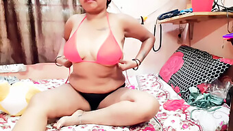 Short And Curvy Celebrity Flaunts Her Lingerie And Panties