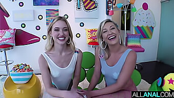 Loiras Chloe Cherry E Adira Allure Se Envolvem Em Prazer Anal