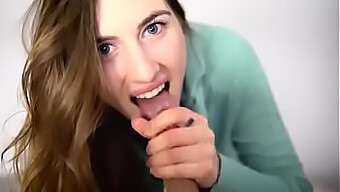 Cumshot Compilatie Van De Mooie Piper Blush